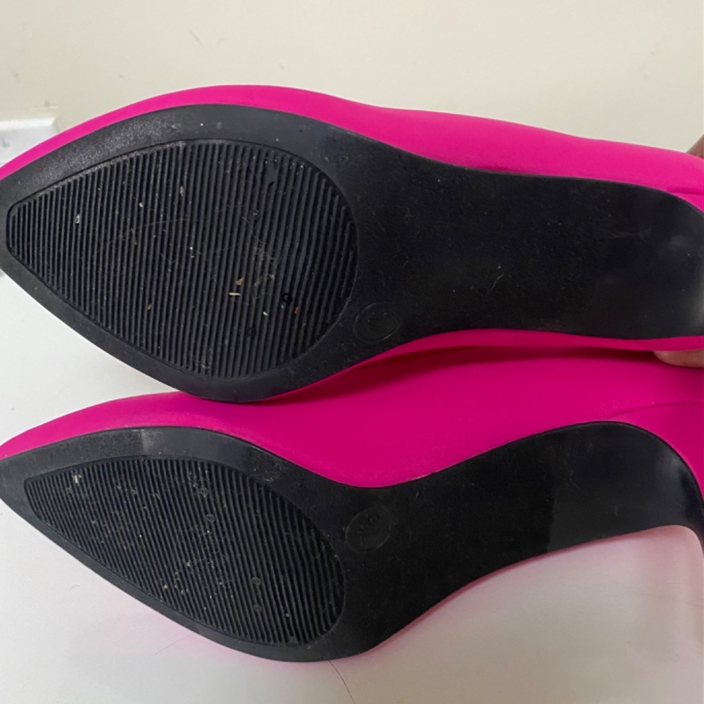 Pink boots heeled- gently used - Picture 6 of 6